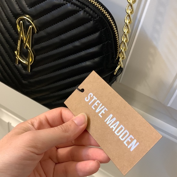 Steve Madden Chevron Leather Crossbody Bag - Picture 8 of 16